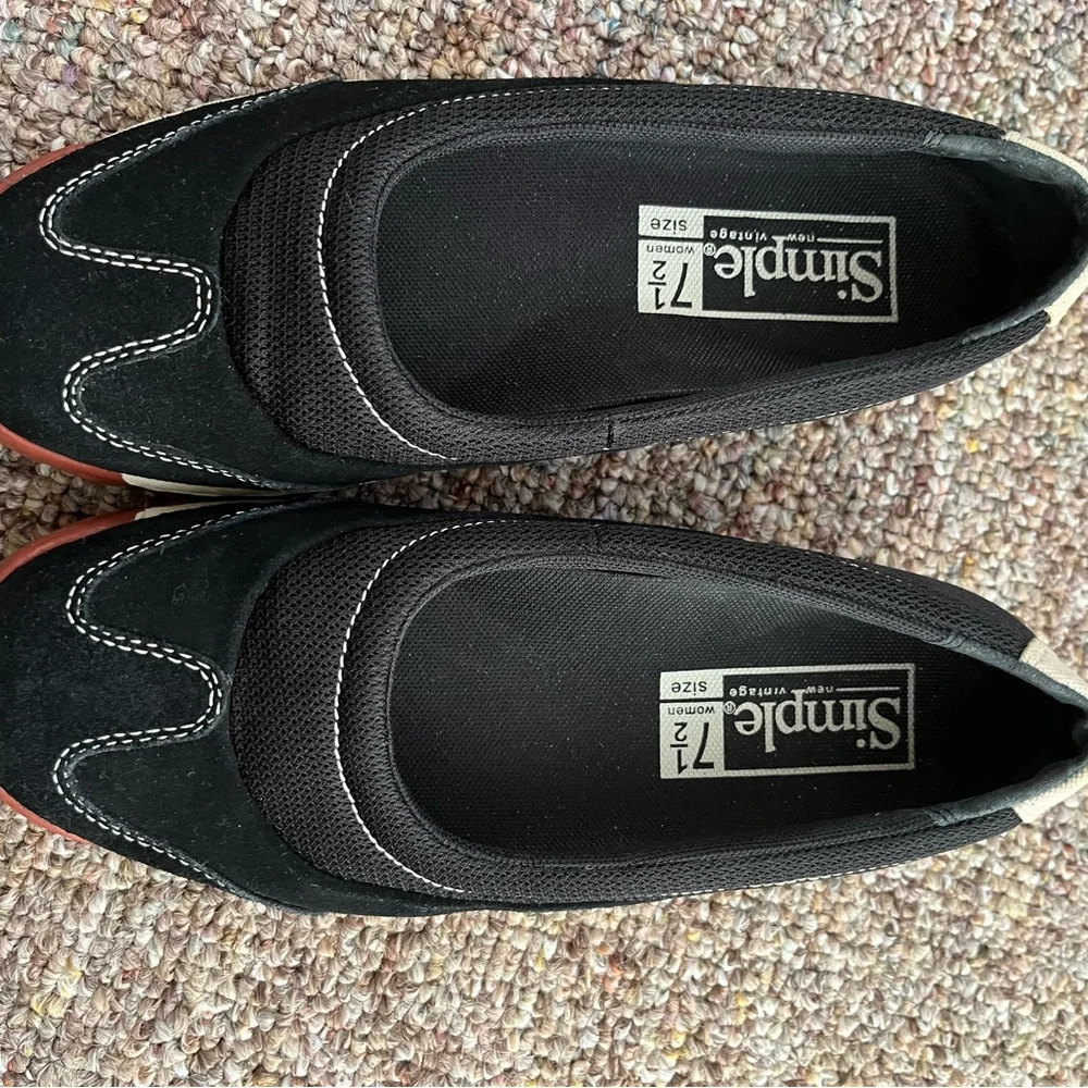 Simple Women's Black Slip-On Shoes - Picture 2 of 6